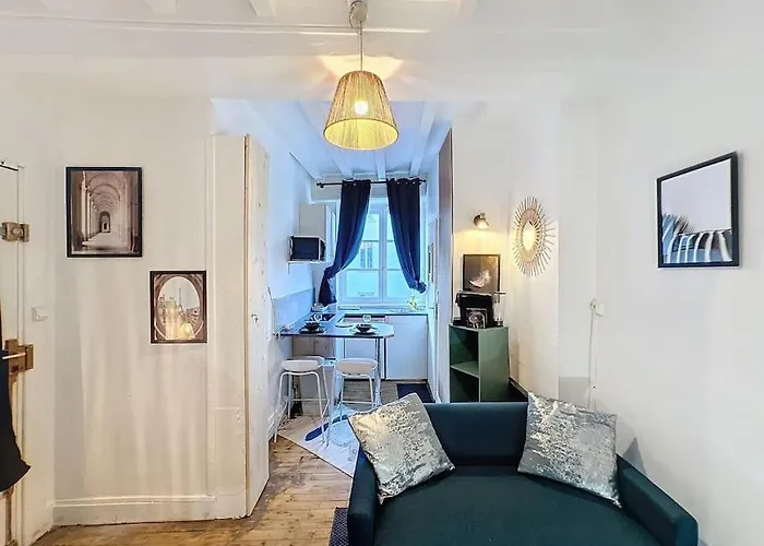 My Home Auguste Comte 1
